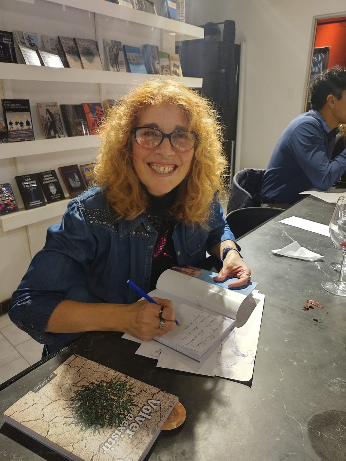 Eugenia Ferrer - Escritora